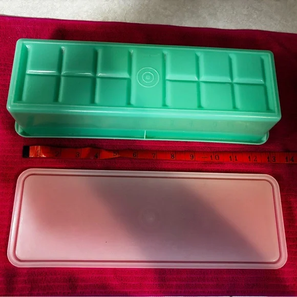 Vintage Tupperware - Picture 2 of 3